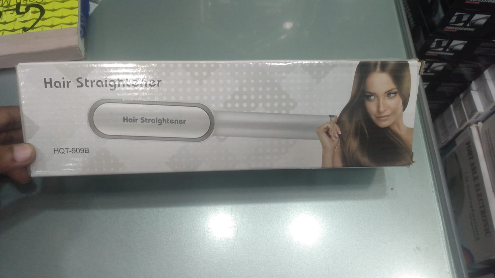 Hair Straightener Hair Brush | brush straightener | Hair styling | Hair Beauty Tool | Straight , curl different styling hair Brush | Random color. - Image 3