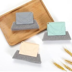 window slot cleaning brush ( random color)