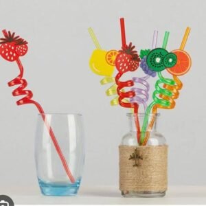 4Pcs Cartoon Lime Lemon Pineapple Watermelon Plastic Spiral Drinking Straws Children (random color )