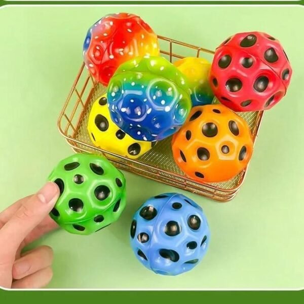 High Resilience Hole Ball Soft Bouncy Ball Anti-fall Moon Shape Porous Bouncy Ball Kids Indoor Outdoor Toy Kids Adults Soft Pu Foam Anti-stress Moon Shape Porous Bouncy Space Balls High Bouncing Moon Stress Ball (random color) - Image 3