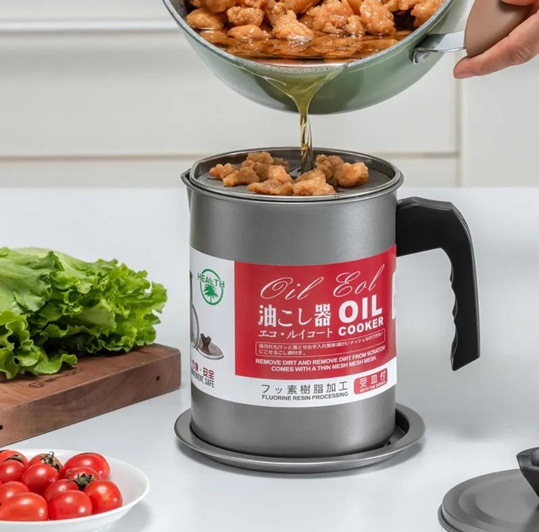 Oil Storage and Filtration Pot with lid | Oil Filter Machine with Handle for Kitchen Fryer Oil filter Jug - 1.4 Litre - Box packing